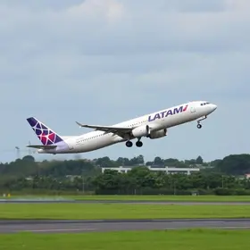 avião da Latam aborta decolagem guarulhos