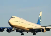 Boeing 747-8 e Airbus A380